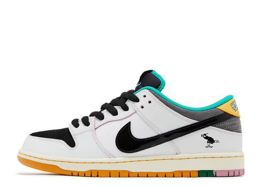 CSEF x Dunk Low SB 'White Clear Emerald'