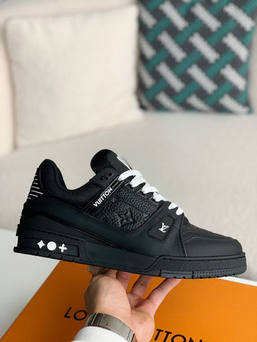 LV TRAINER Sneakers