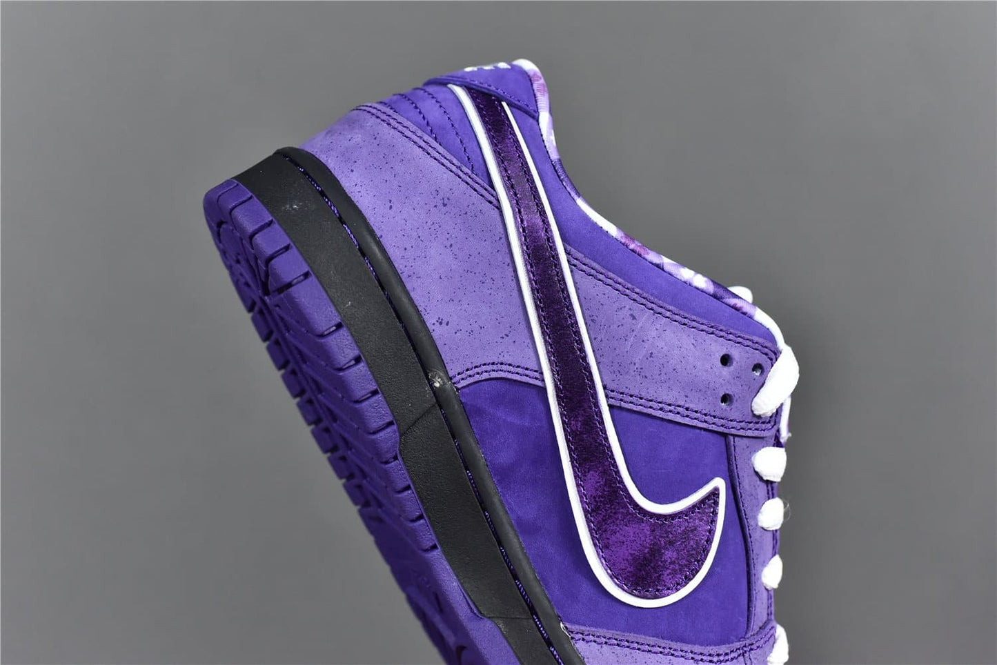 Dunk Low SB 'Purple Lobster'