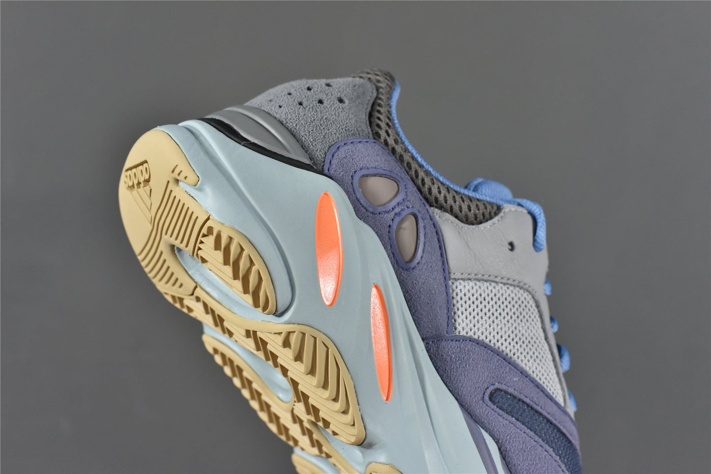 YBoost 700 Carbon Blue