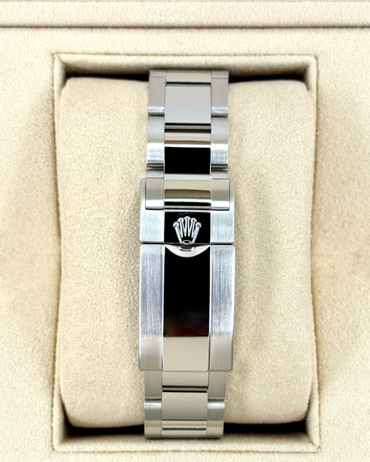 Daytona 40mm 126506 Platinum Ice Blue Diamond Baguette Dial