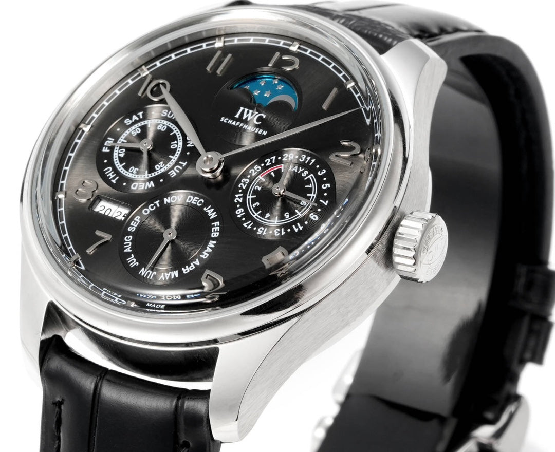 Black Silver - Black Leather - Automatic -42mm