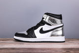 Jordan 1 Retro High OG 'Silver Toe'
