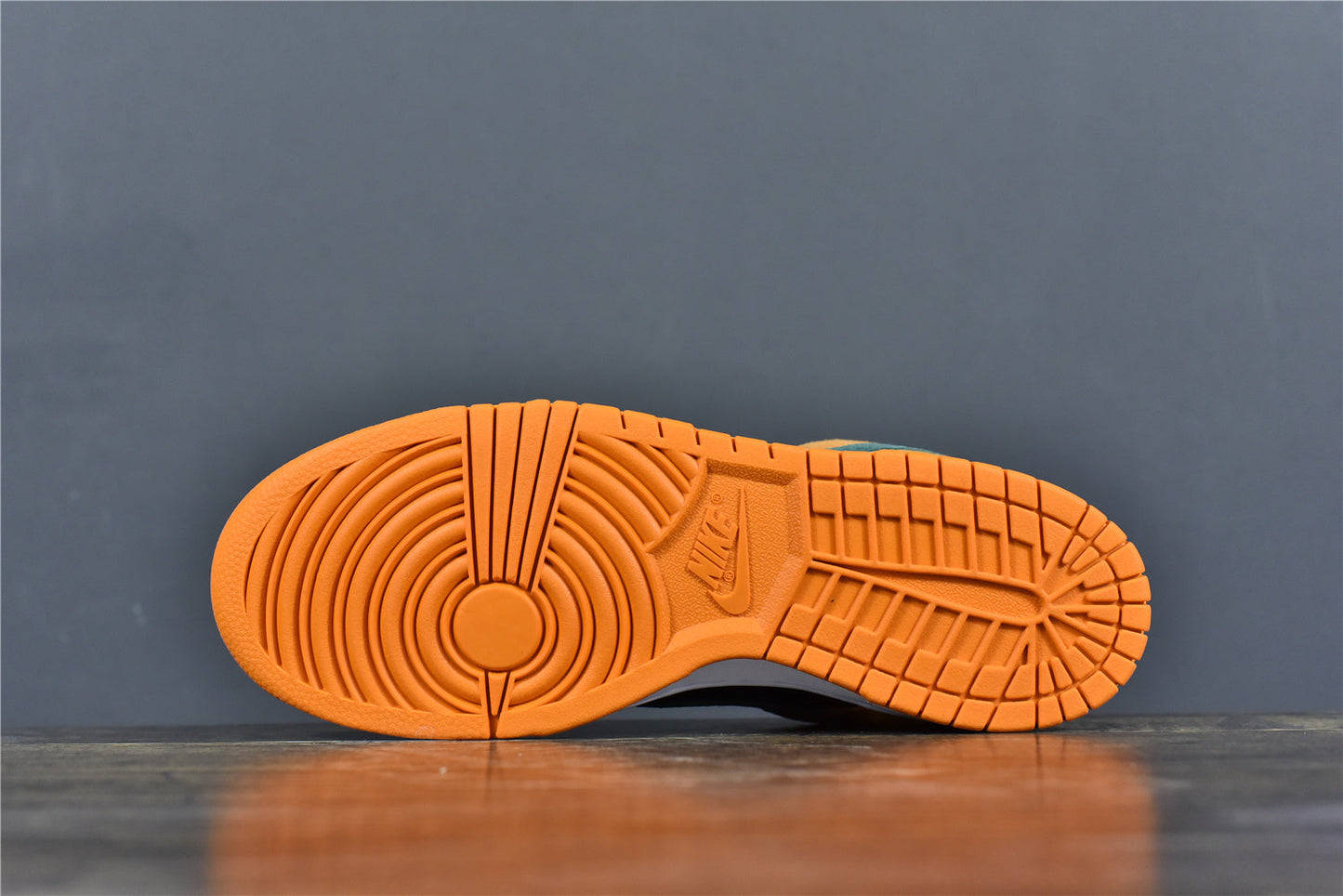 Dunk Low Ugly Duckling Pack Ceramic