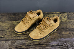 SB Dunk Low Wheat