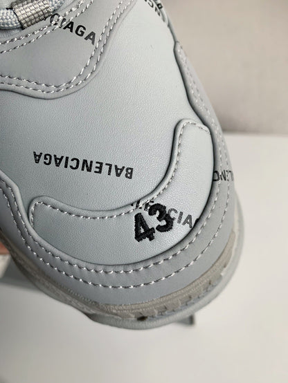 Balenciaga Runner Sneakers