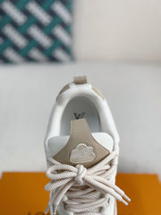 LV RUNNER TATIC sneakers