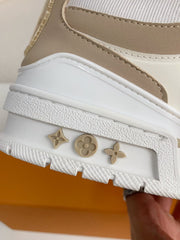 LV RUNNER TATIC sneakers