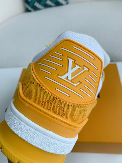 LV TRAINER 1A8FN8 Sneaker
