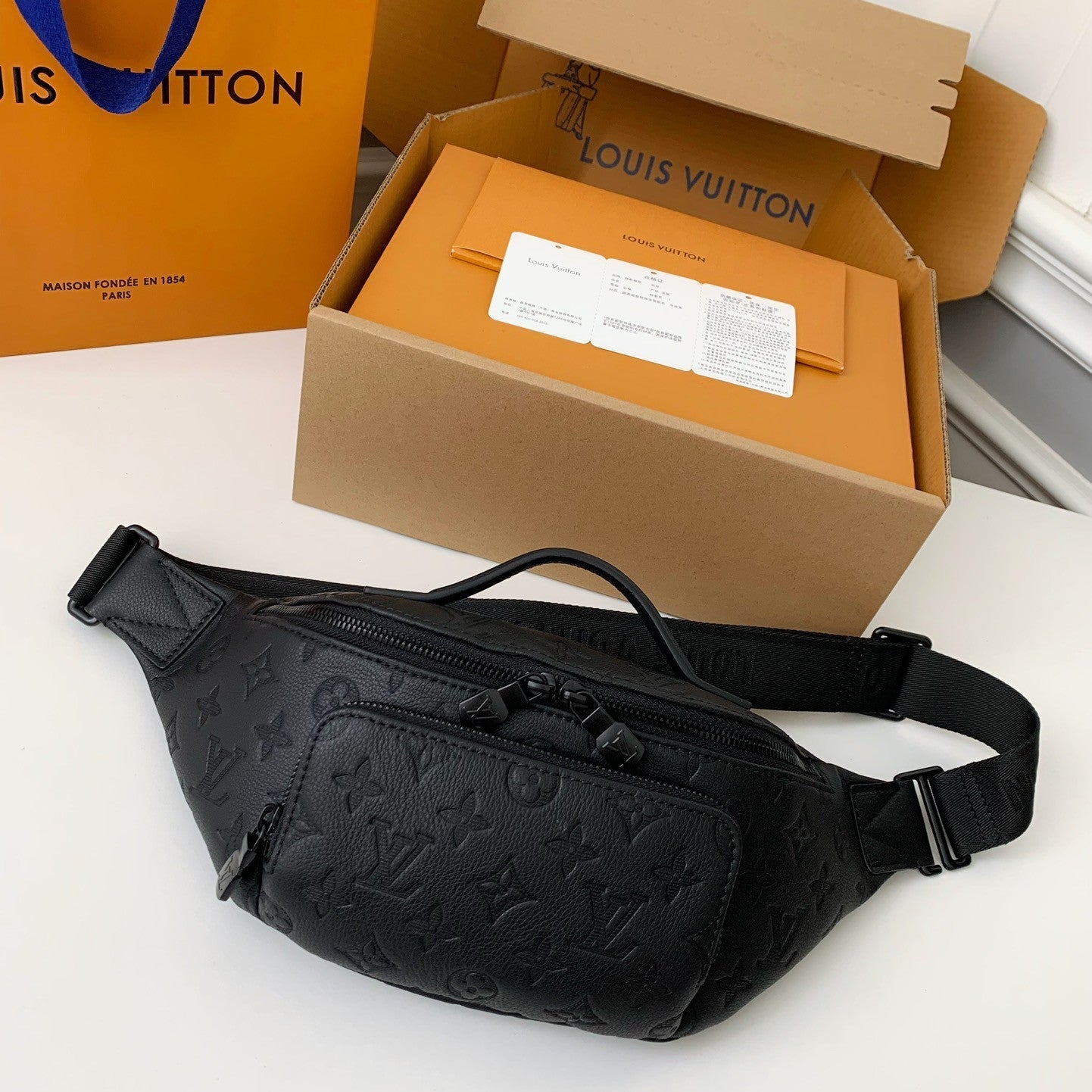 LV RUSH waist bag M47