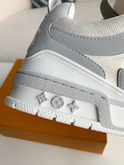 LV RUNNER TATIC sneakers