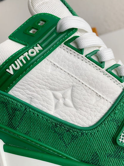 LV TRAINER 1A8FN8 Sneakers