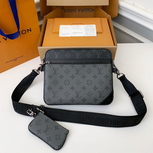 LV Trio Men’s Bag M6