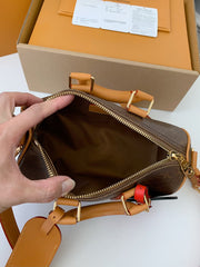 LV Keepall Bandouli ère 25 handbag