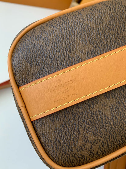 LV Keepall Bandouli ère 25 handbag