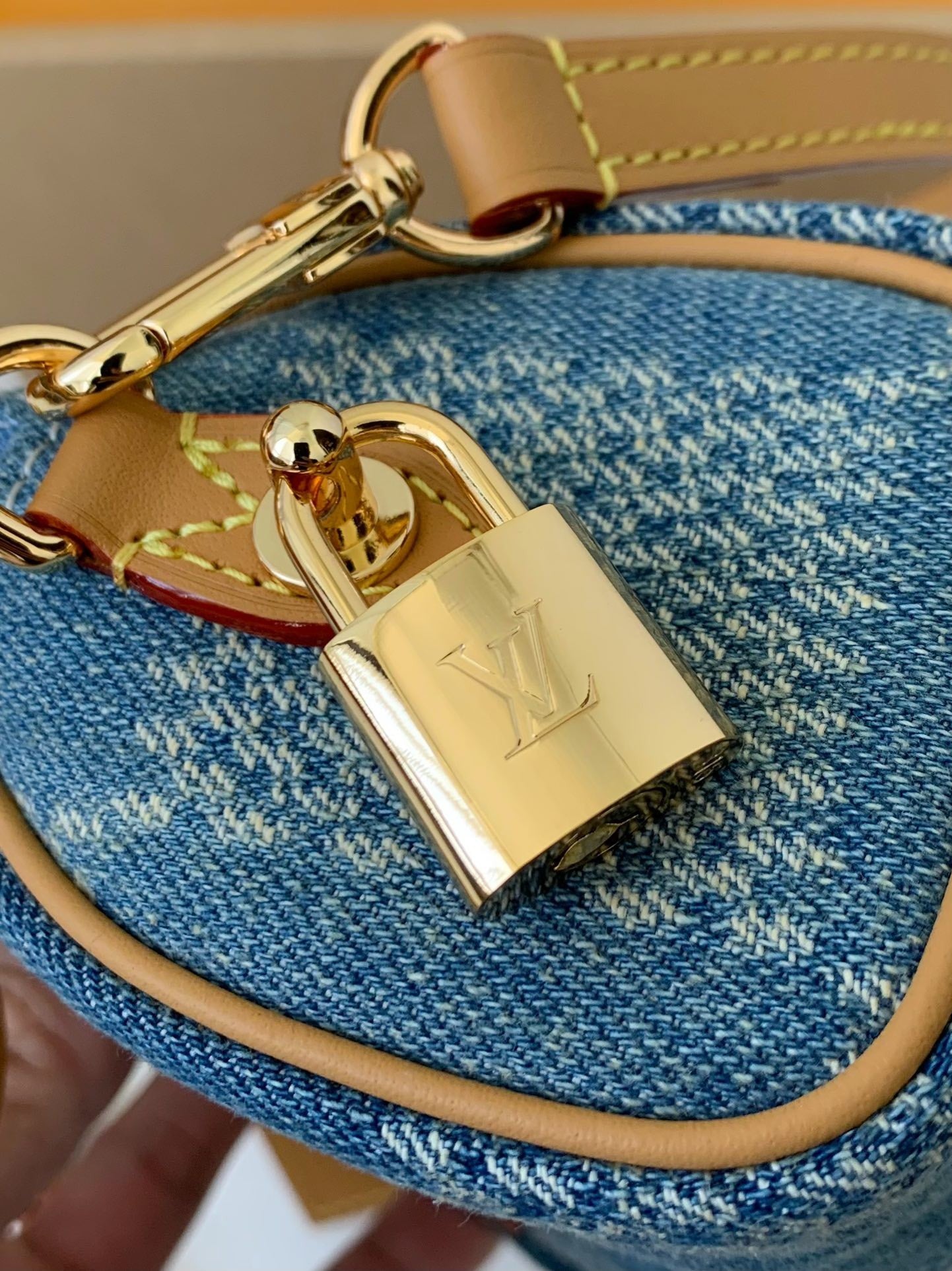 LV SPEEDY 18bandouli ère tannin denim Handbag