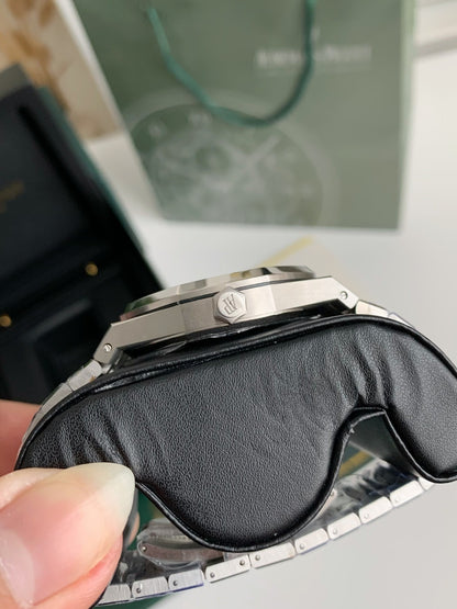Audemars Piguet Royal Oak 15500 Series 41mm