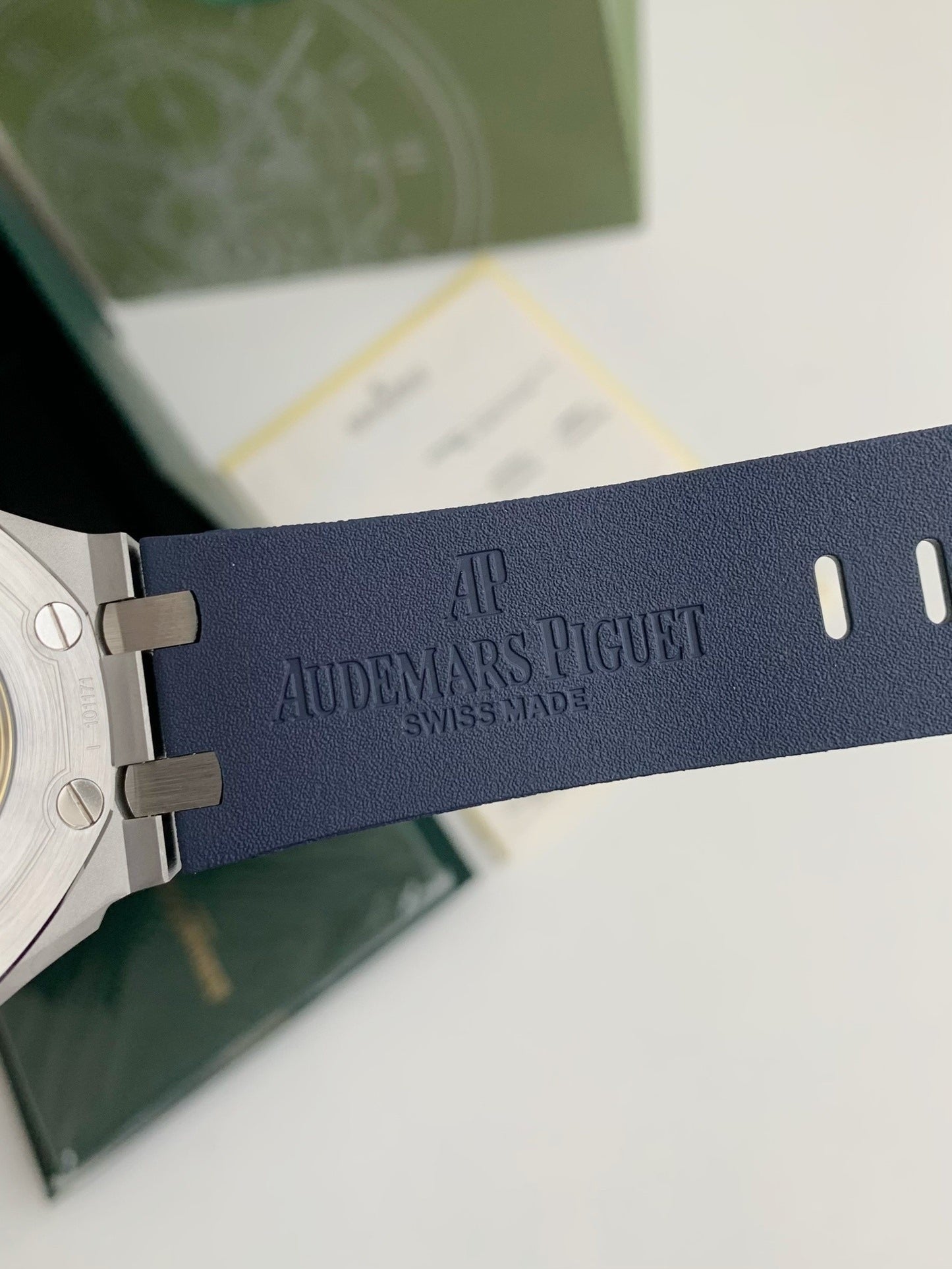 Audemars Piguet Royal Oak Offshore series mechanical  V 8 version, Color series