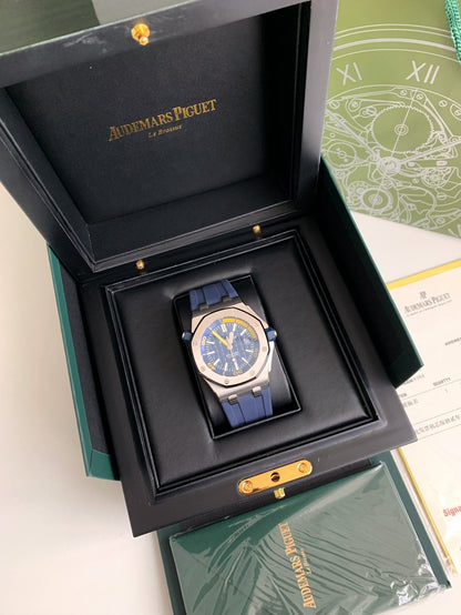Audemars Piguet Royal Oak Offshore series mechanical  V 8 version, Color series