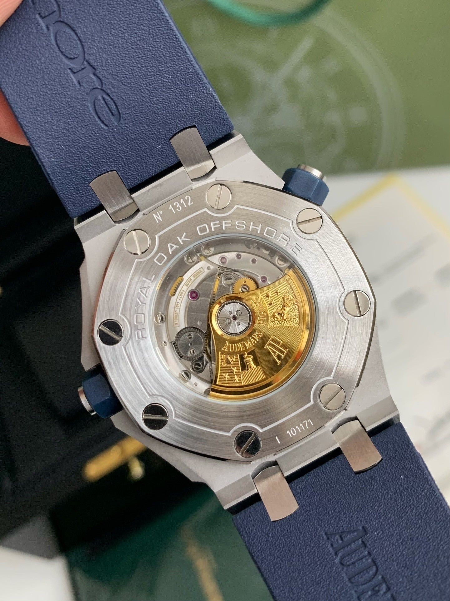 Audemars Piguet Royal Oak Offshore series mechanical  V 8 version, Color series