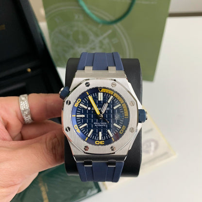 Audemars Piguet Royal Oak Offshore series mechanical  V 8 version, Color series