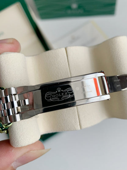 Rolx Navigator Dual time zone/100 meters waterproof 42mm