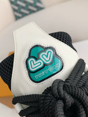 LV RUNNER TATIC sneakers