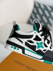 LV RUNNER TATIC sneakers