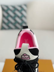 LV RUNNER TATIC sneakers
