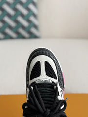 LV RUNNER TATIC sneakers