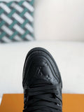 LV TRAINER Sneakers