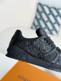 LV TRAINER Sneakers
