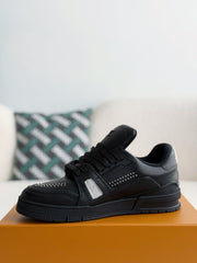 LV TRAINER Sneakers