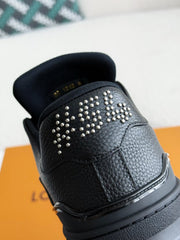 LV TRAINER Sneakers