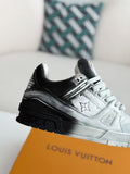 LV TRAINER Sneakers