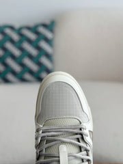 LV TRAINER Sneakers