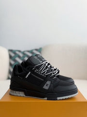 LV TRAINER Sneakers