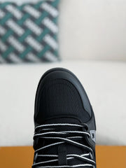 LV TRAINER Sneakers