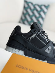 LV TRAINER Sneakers