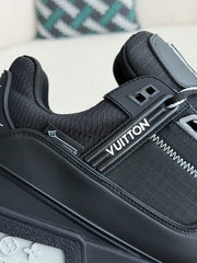 LV TRAINER Sneakers
