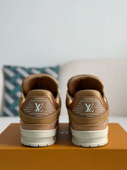 LV TRAINER Sneakers
