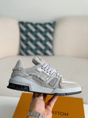 LV TRAINER Sneakers