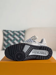 LV TRAINER Sneakers