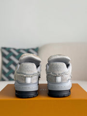 LV TRAINER Sneakers