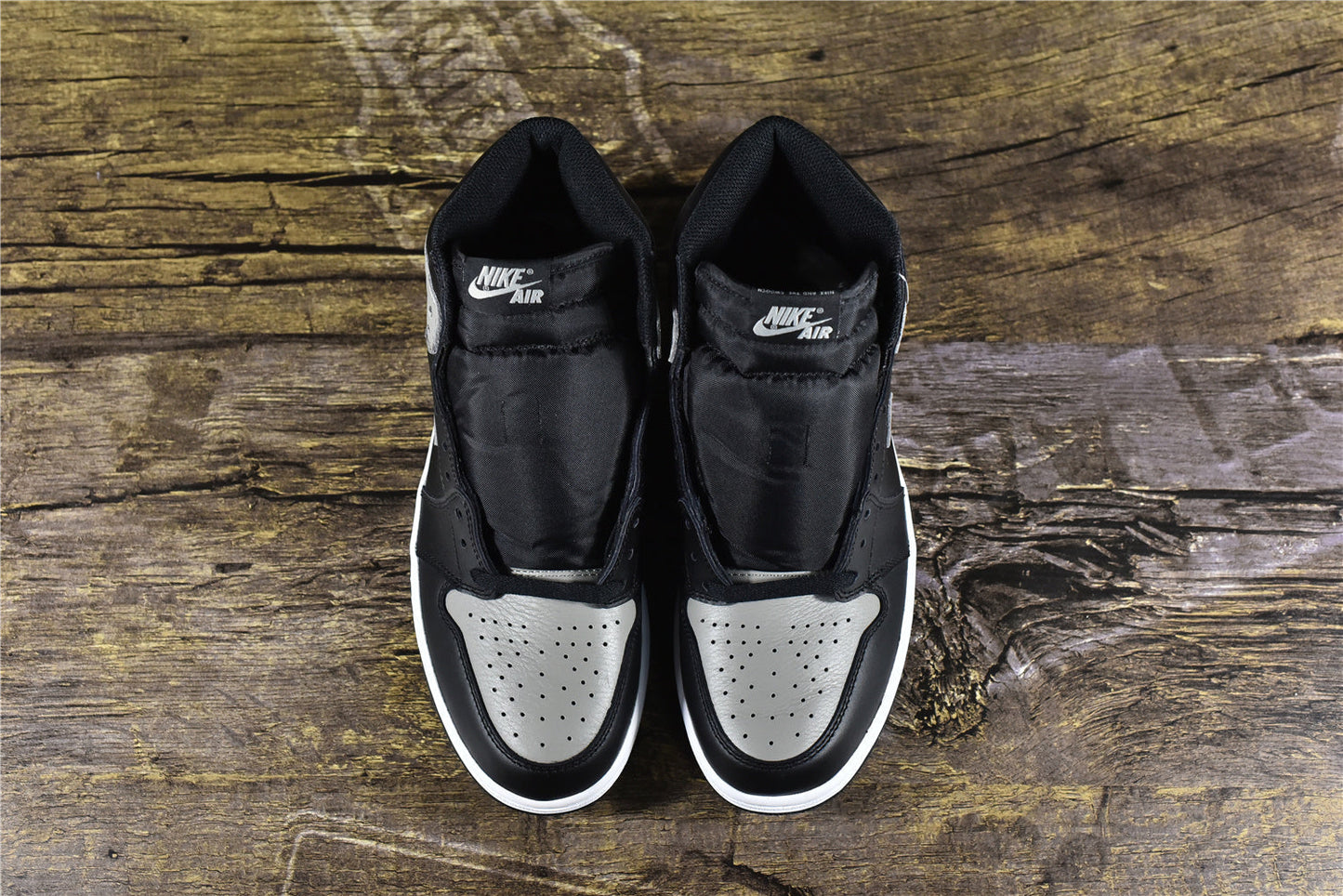 Jordan 1 Retro High OG 'Shadow' 2018