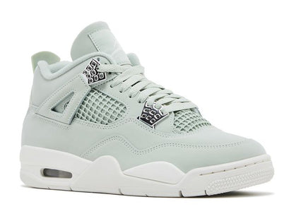 Jordan 4 Retro 'Abundance / Seafoam'