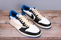 FRAGMENT DESIGN X TRAVIS SCOTT X AJ 1 RETRO LOW