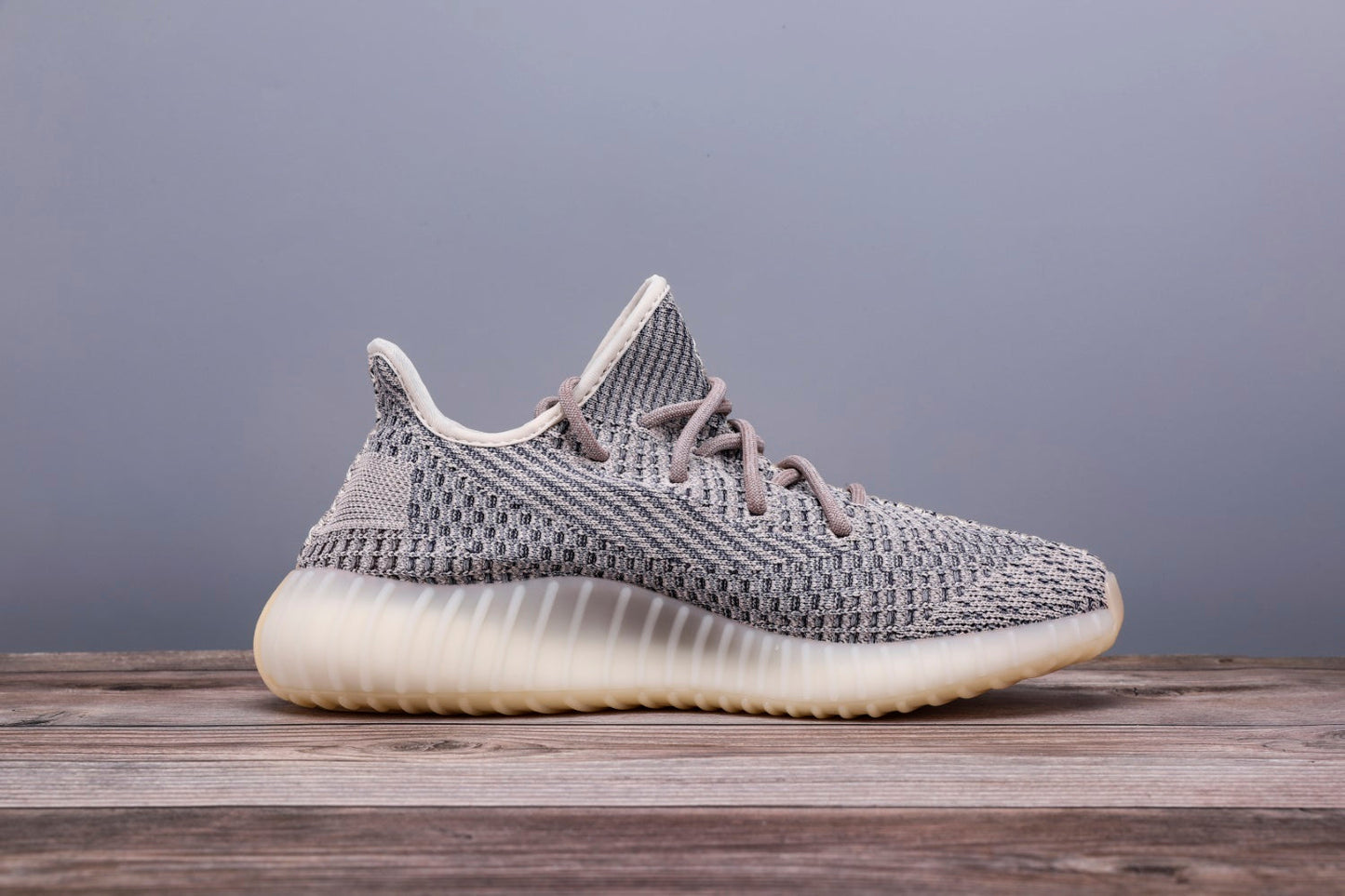 YBoost 350 V2 Ash Pearl