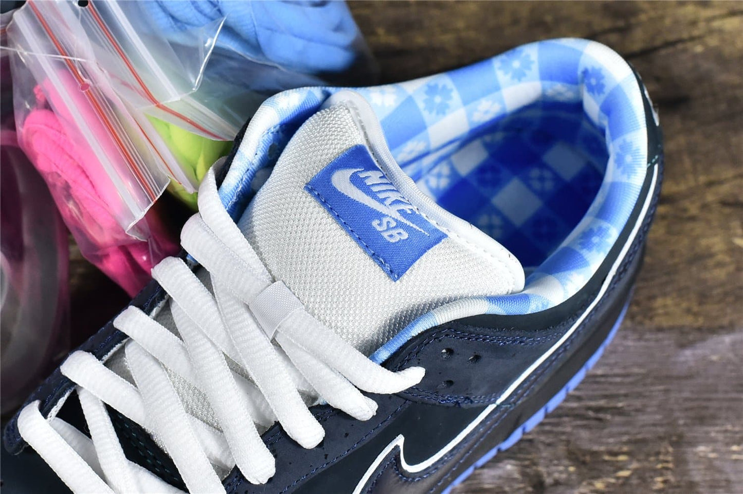 Dunk Low Premium SB 'Blue Lobster'