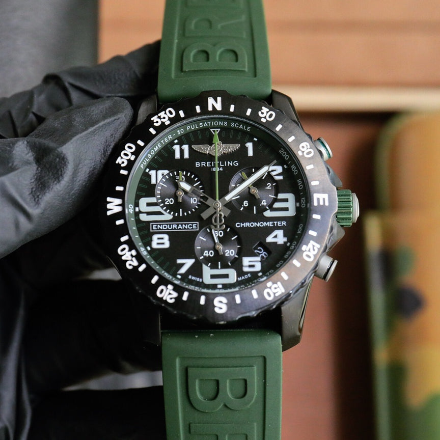 Chronograph - Black Ceramic Green- Green Rubber - Quartz - 43mm